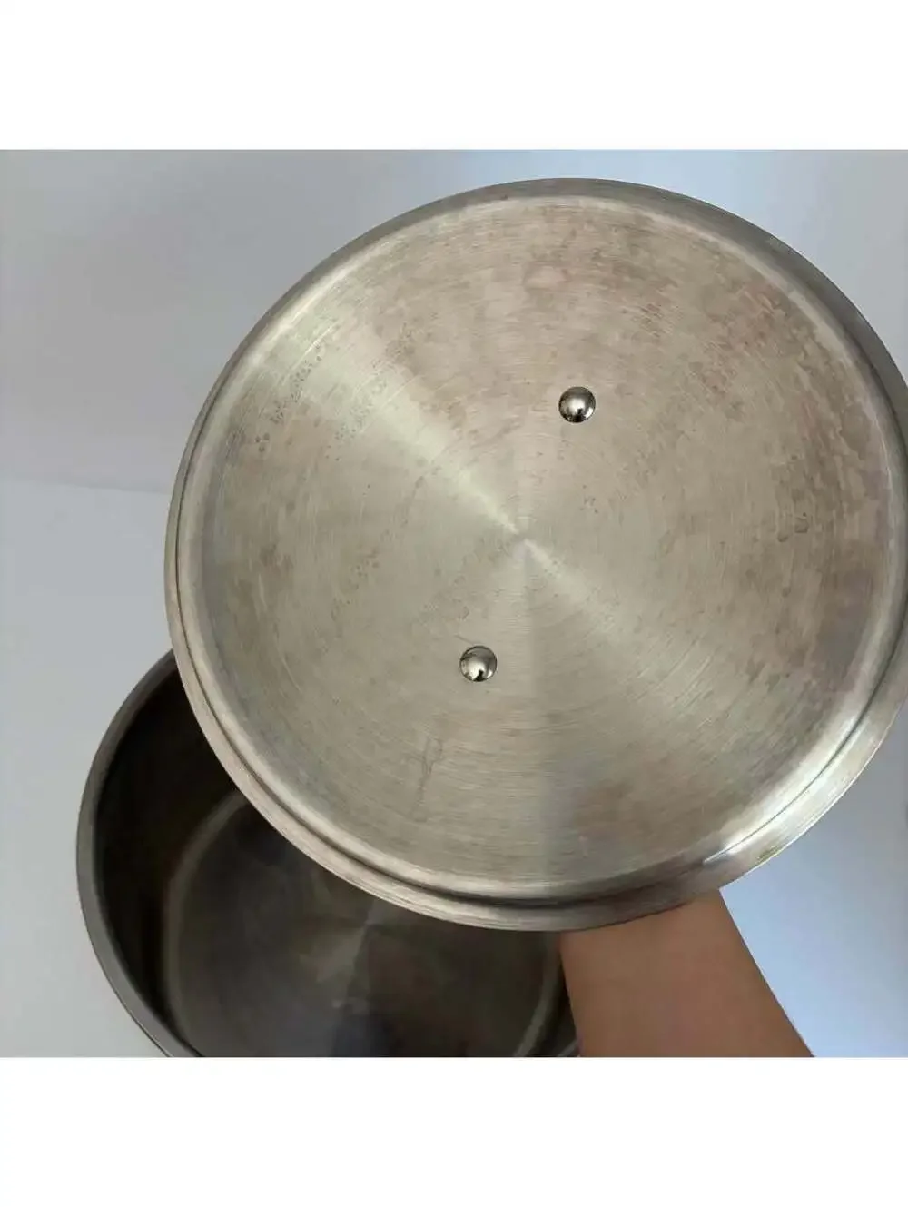 Viking Professional 5-Ply 8 Qt Stainless Steel Stock Pot w Lid Copper Core